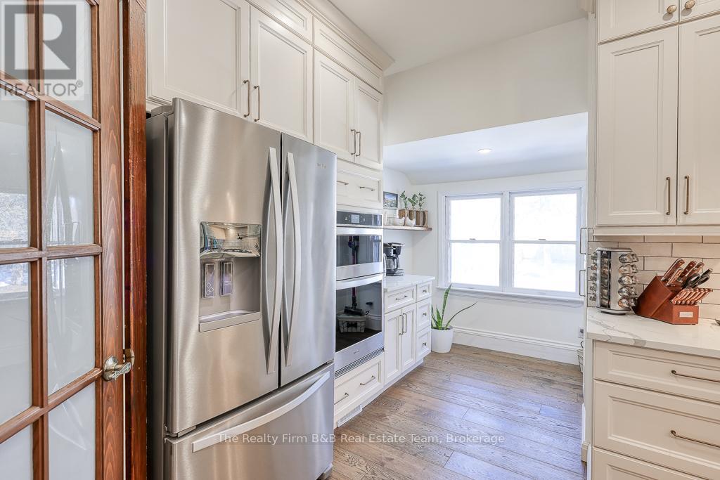 285 Ingersoll Avenue, Woodstock, Ontario  N4S 4W8 - Photo 22 - X12243731