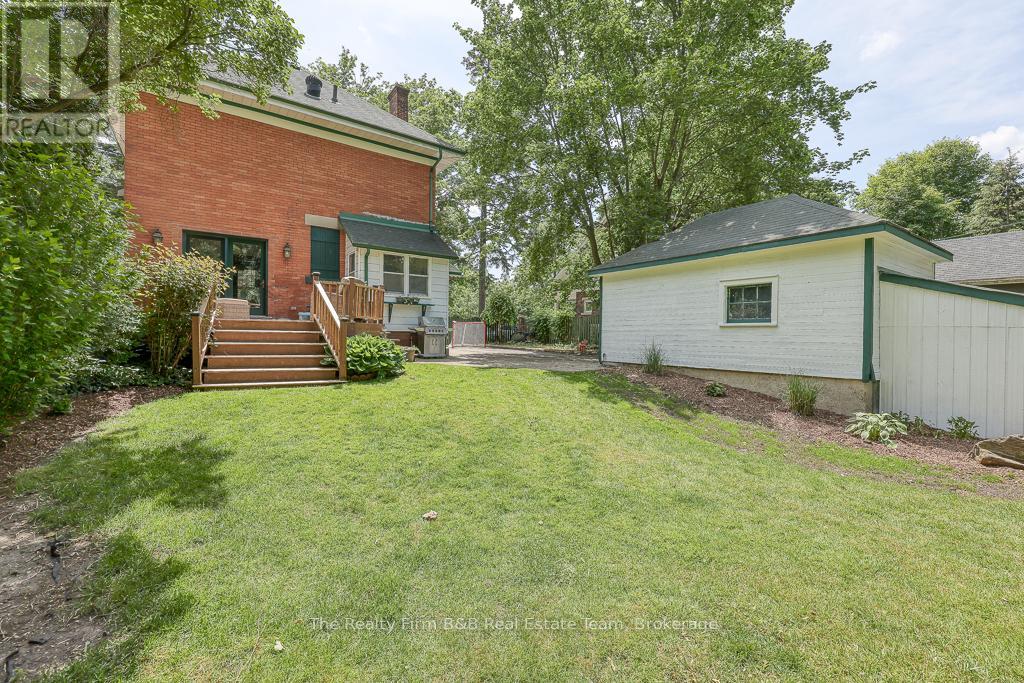 285 Ingersoll Avenue, Woodstock, Ontario  N4S 4W8 - Photo 40 - X12243731