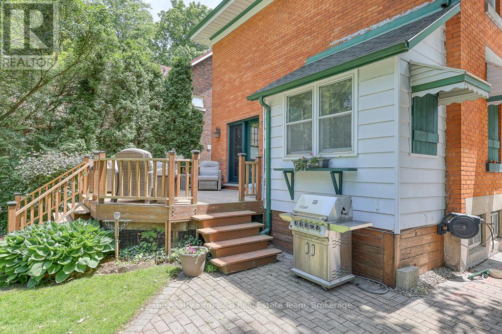 285 Ingersoll Avenue, Woodstock, Ontario  N4S 4W8 - Photo 45 - X12243731