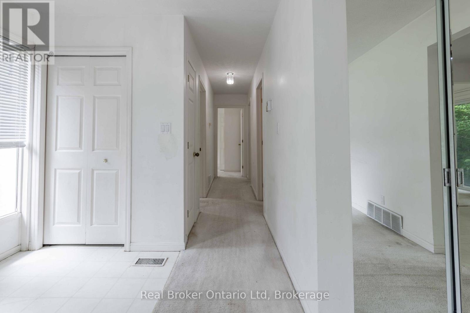 19 Sandy Pines Trail E, South Bruce Peninsula, Ontario  N0H 2G0 - Photo 12 - X12243697
