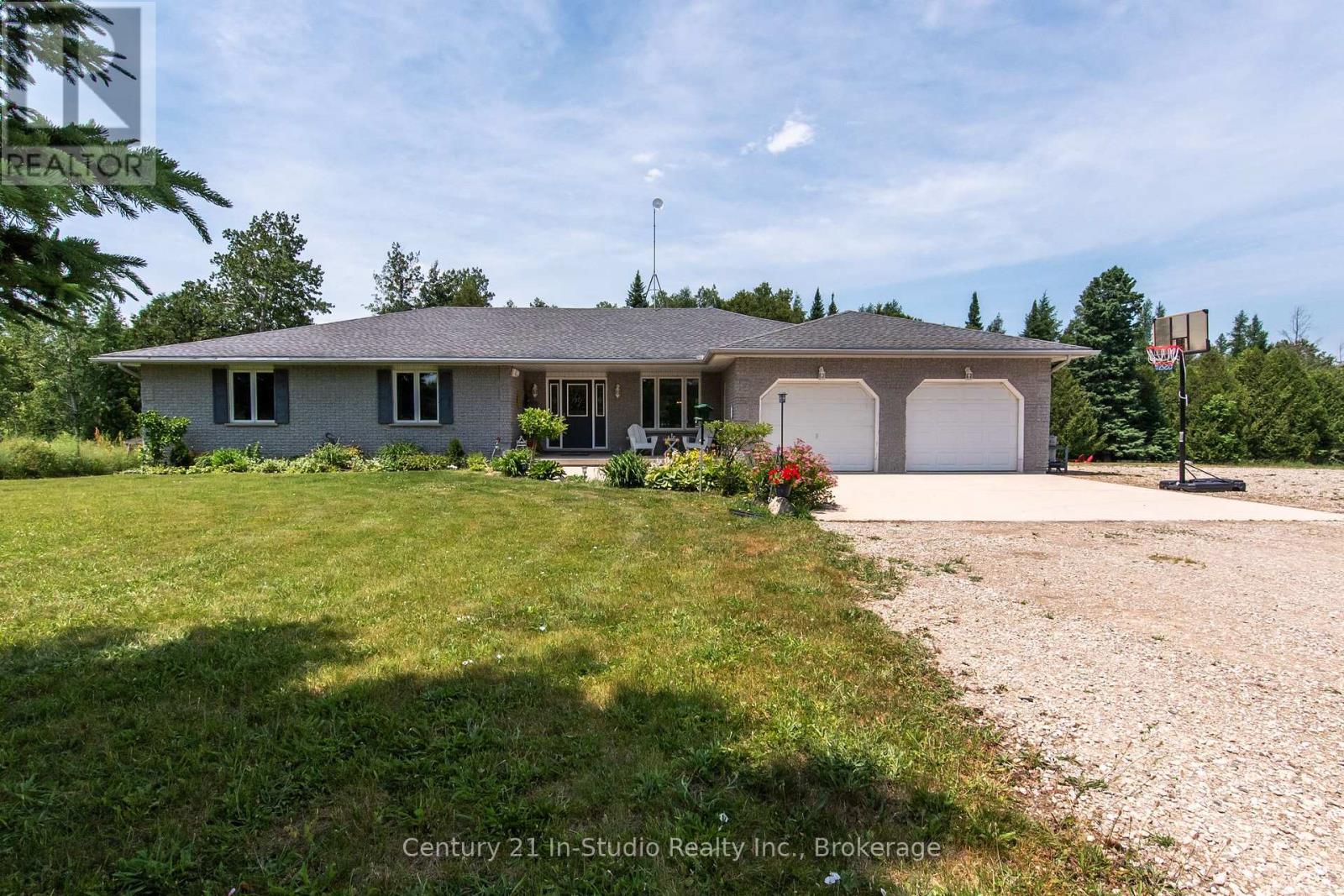 Property at 193416 SIDEROAD 30 NDR image 3