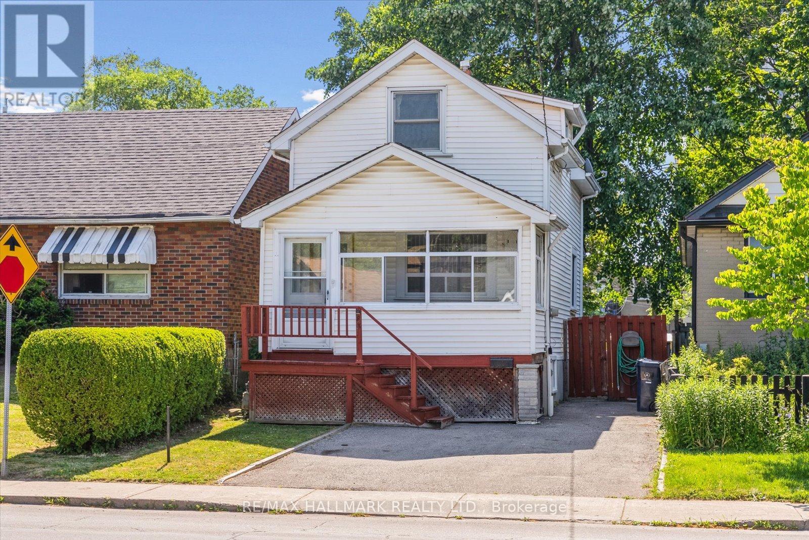 Property at 83 MCINTOSH STREET image 2