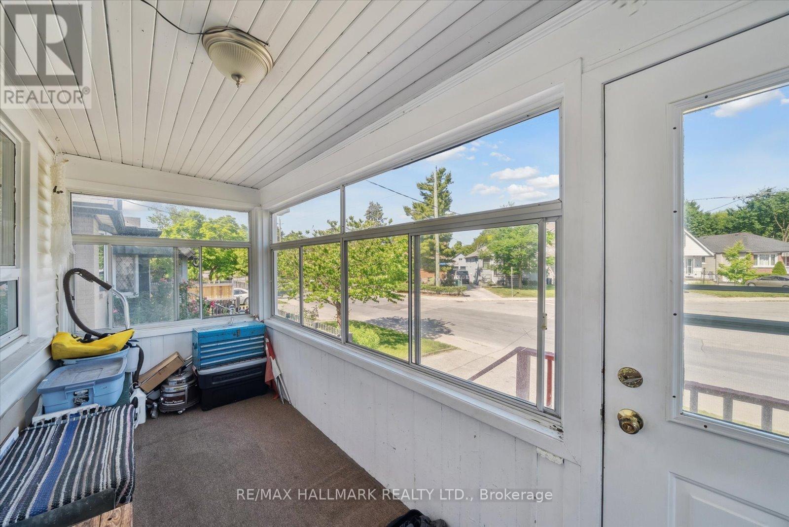 Property at 83 MCINTOSH STREET image 4