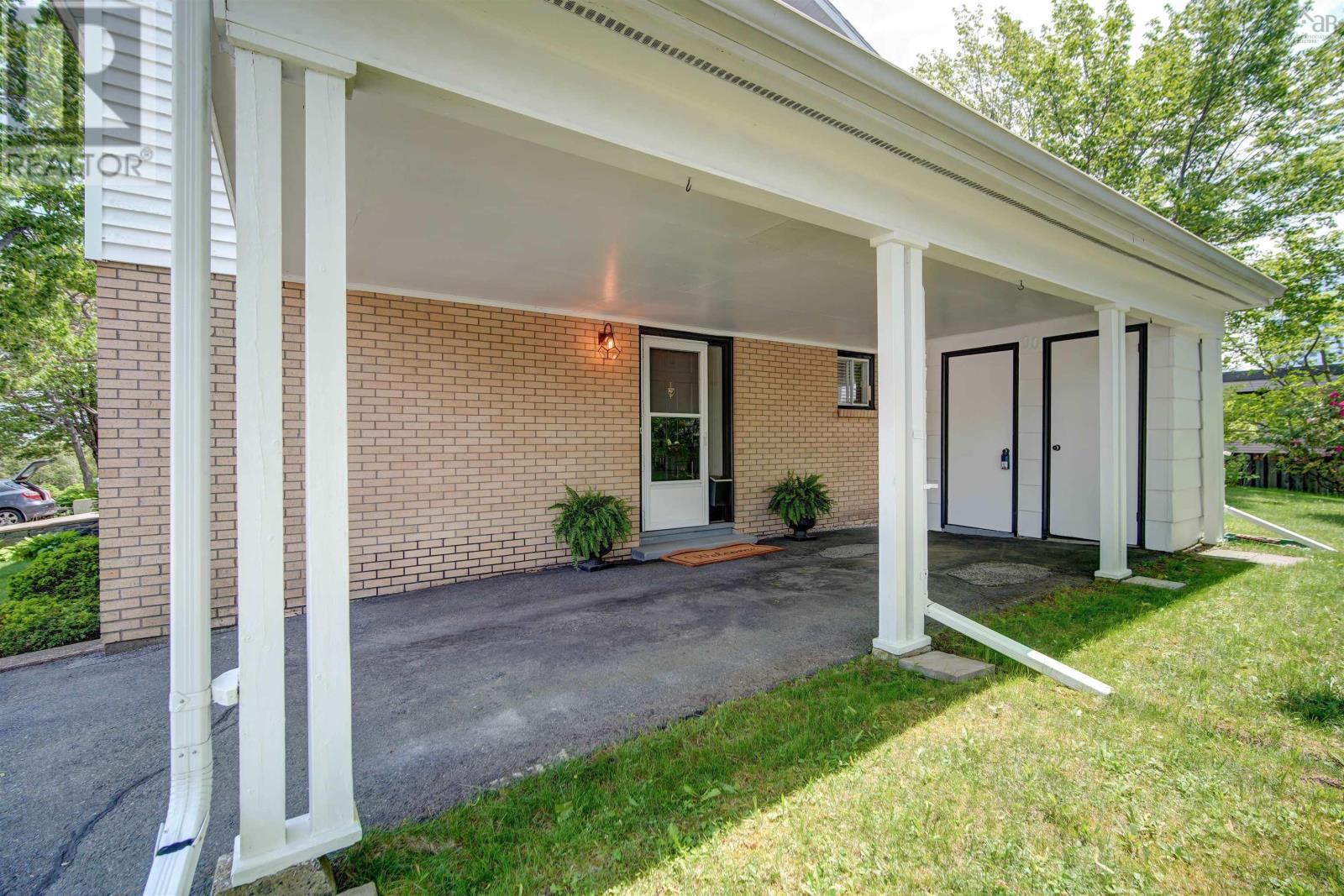 Property at 90 Clayton Park Drive image 5