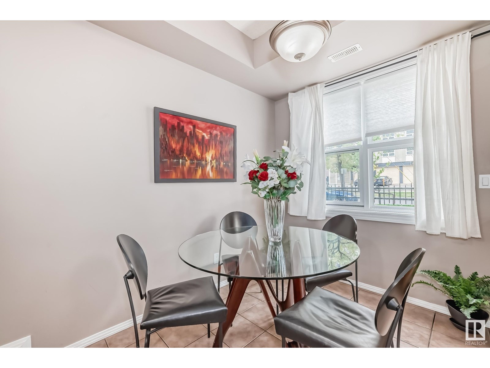 #101 8619 111 St Nw, Edmonton, Alberta  T6G 1H8 - Photo 12 - E4444160