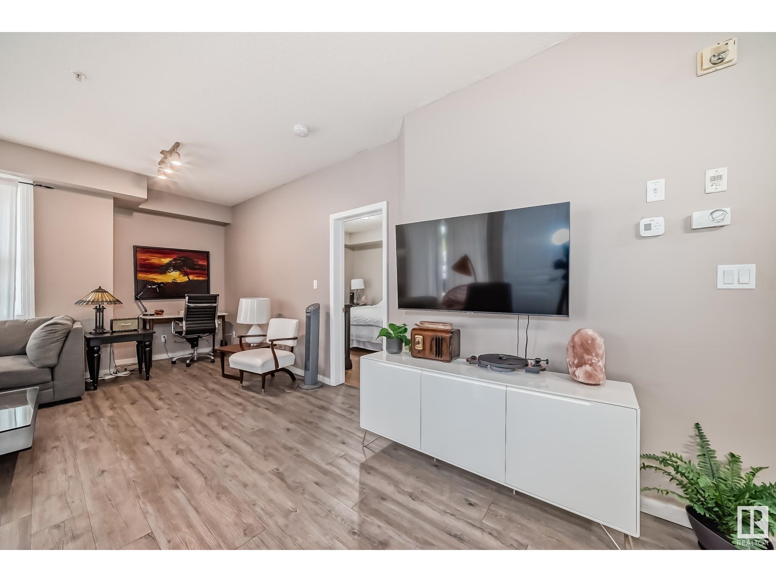 #101 8619 111 St Nw, Edmonton, Alberta  T6G 1H8 - Photo 14 - E4444160