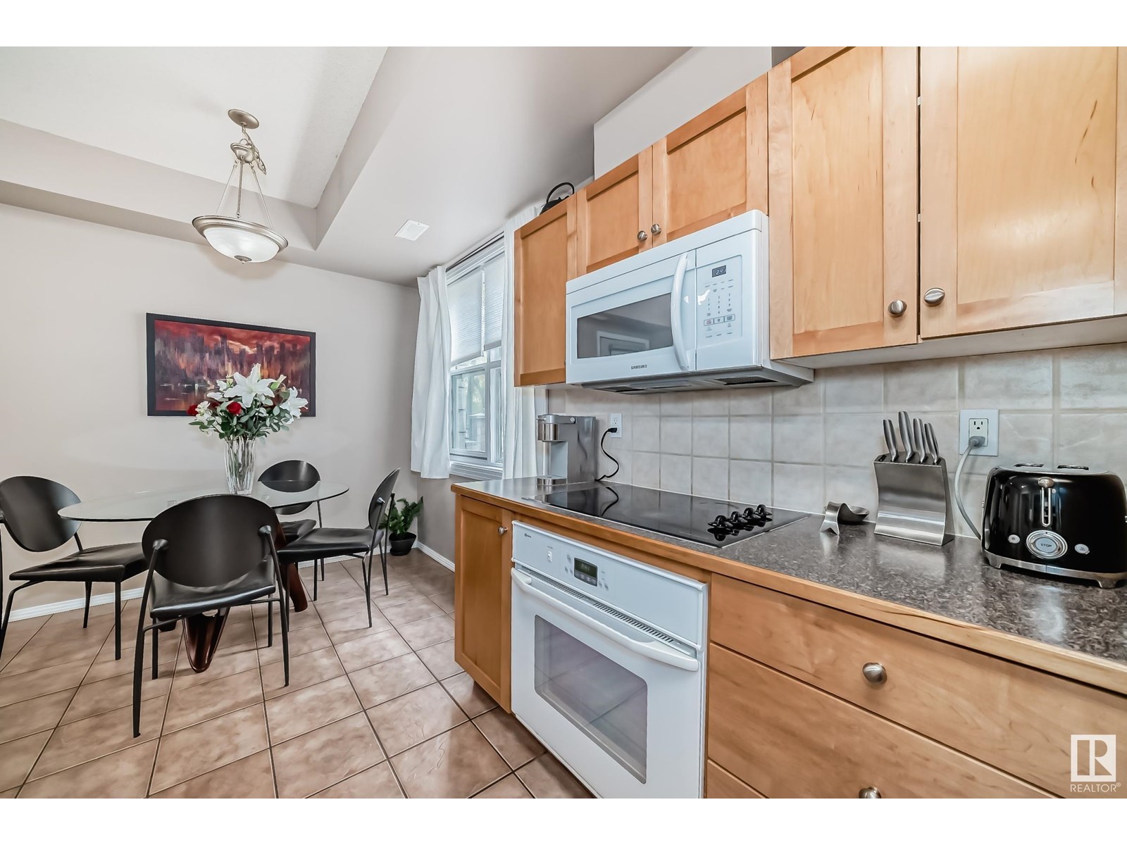 #101 8619 111 St Nw, Edmonton, Alberta  T6G 1H8 - Photo 9 - E4444160