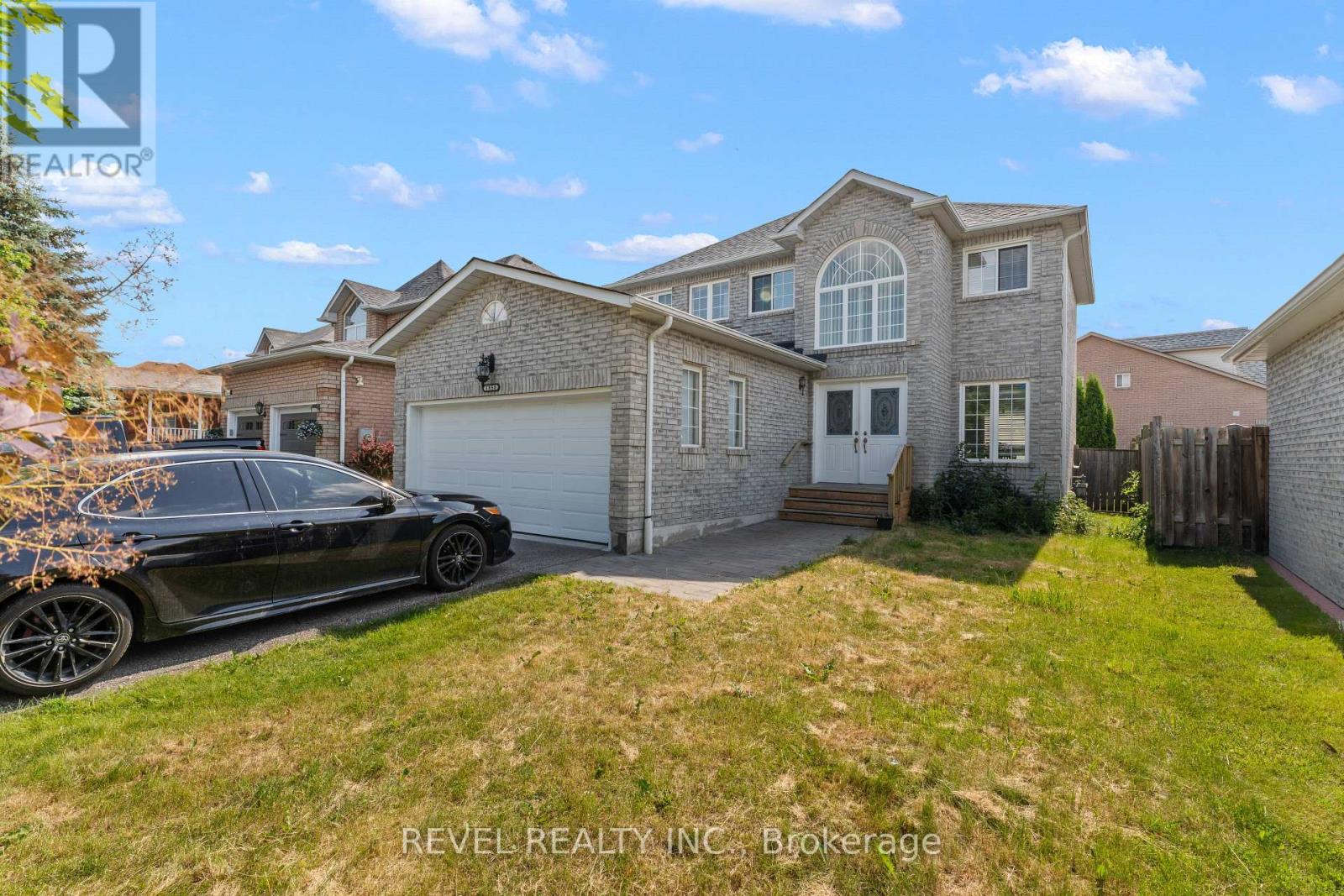 Property at 1850 MILL STREET image 3