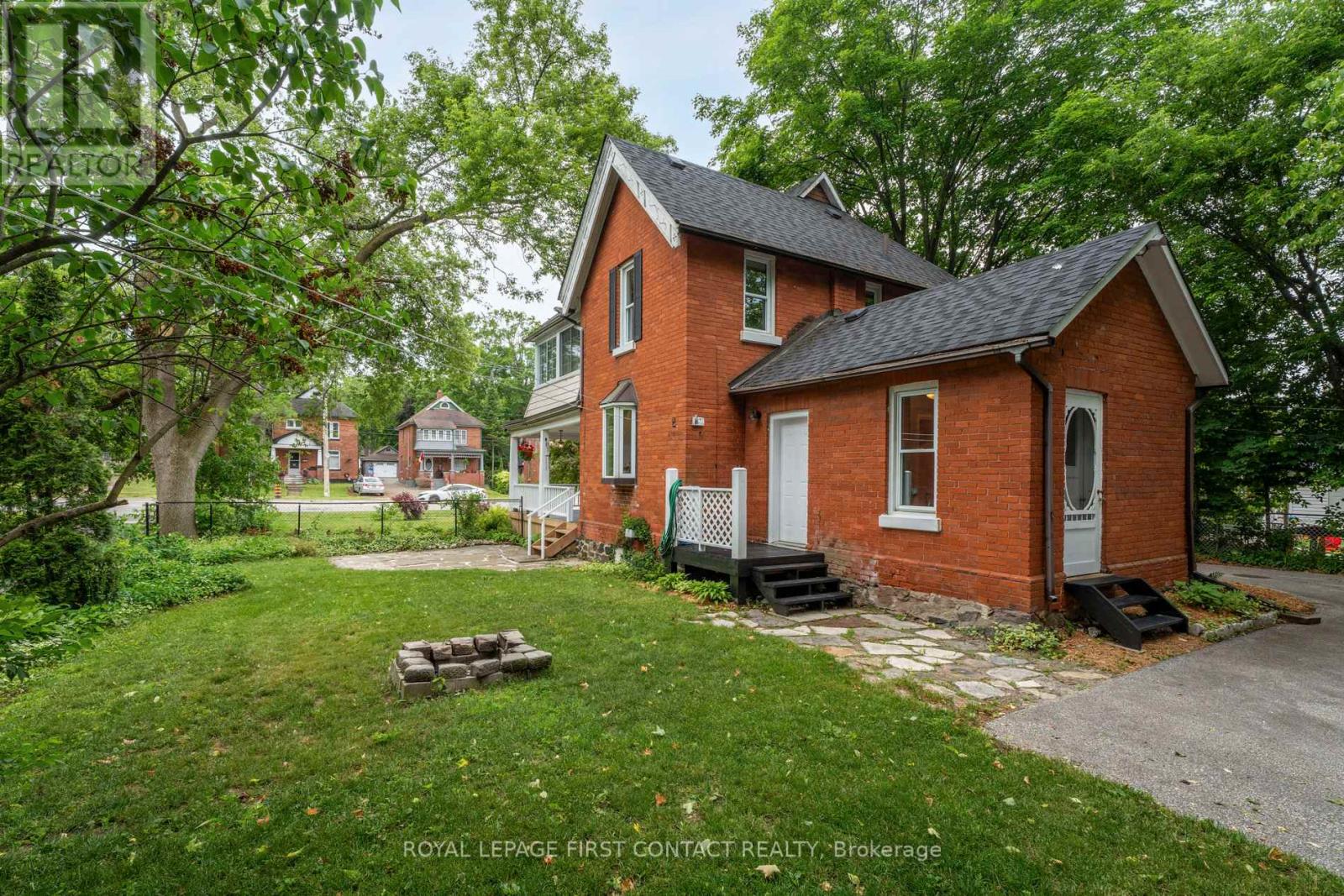 55 Burton Avenue, Barrie, Ontario  L4N 2R5 - Photo 24 - S12243707