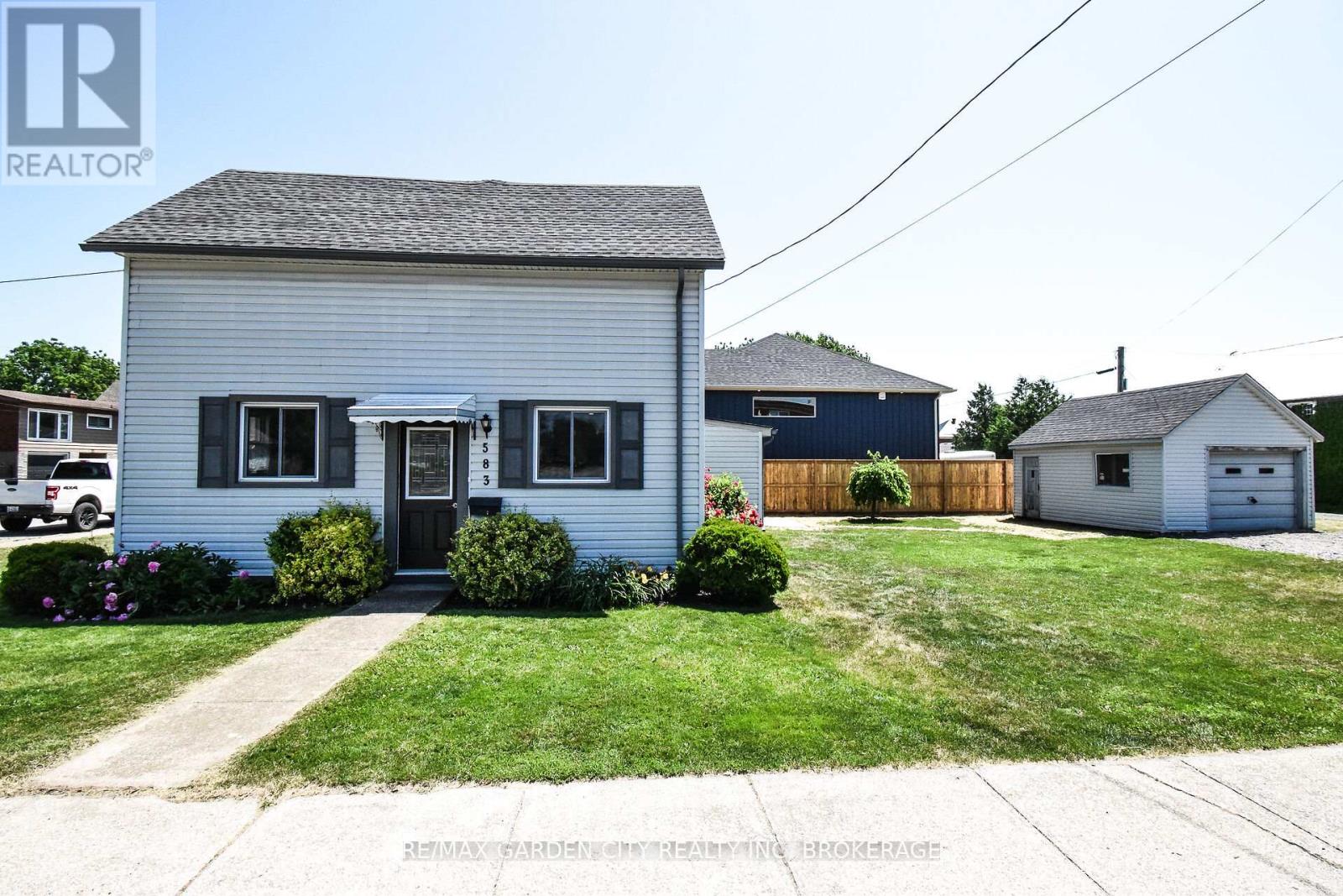 Property at 583 FIELDEN AVENUE image 2