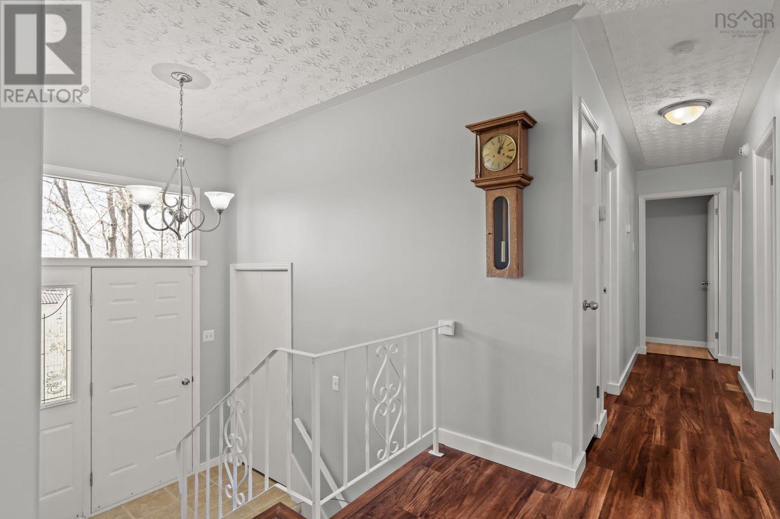 Property at 185 Smokey Drive image 2