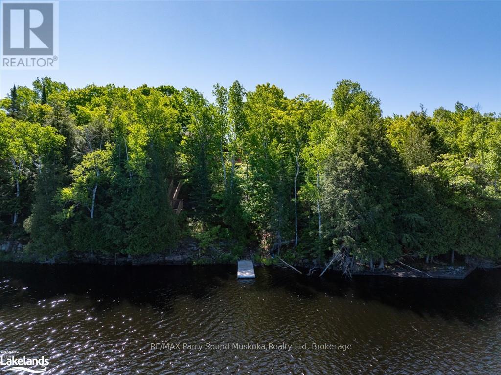 68 Pinewood Road, Mcdougall, Ontario  P2A 2W7 - Photo 2 - X12243821