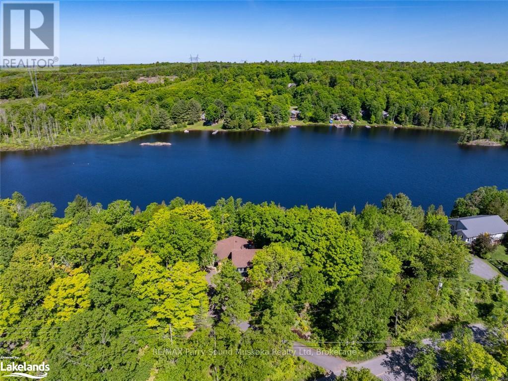 68 Pinewood Road, Mcdougall, Ontario  P2A 2W7 - Photo 3 - X12243821