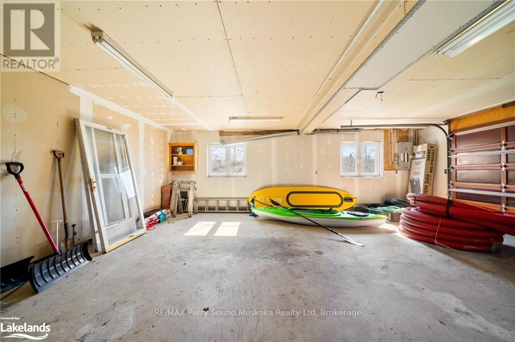 68 Pinewood Road, Mcdougall, Ontario  P2A 2W7 - Photo 34 - X12243821