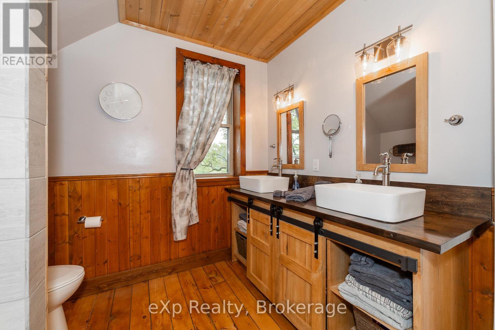 701768 5 Side Road, Chatsworth, Ontario  N0H 1K0 - Photo 28 - X12243945
