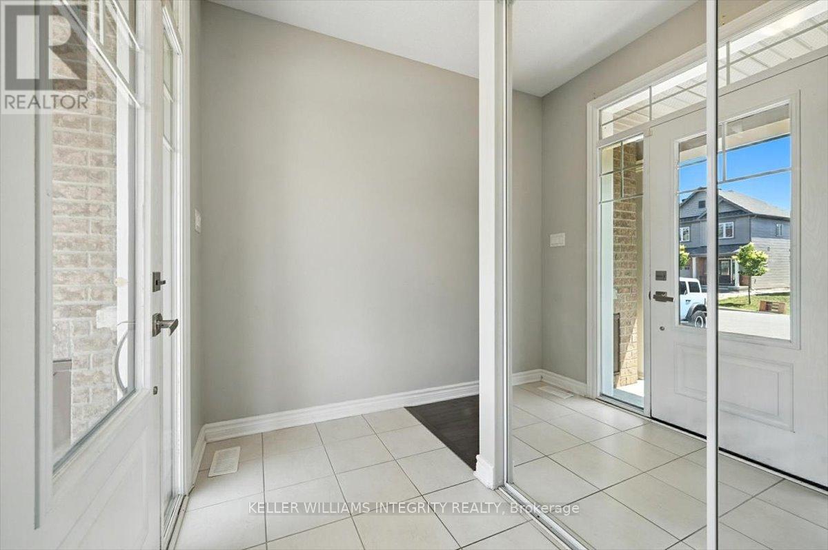 Property at 843 JUNE GRASS STREET image 4