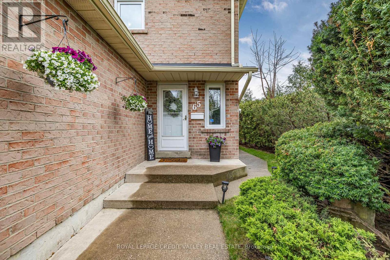 Property at 65 MARTINDALE CRESCENT image 2