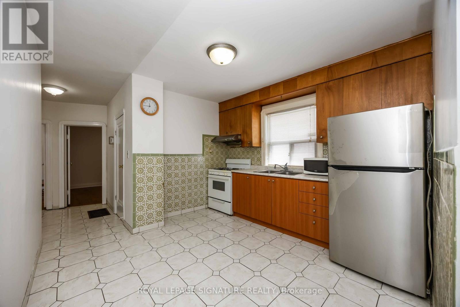 Property at 42 CARR STREET image 5