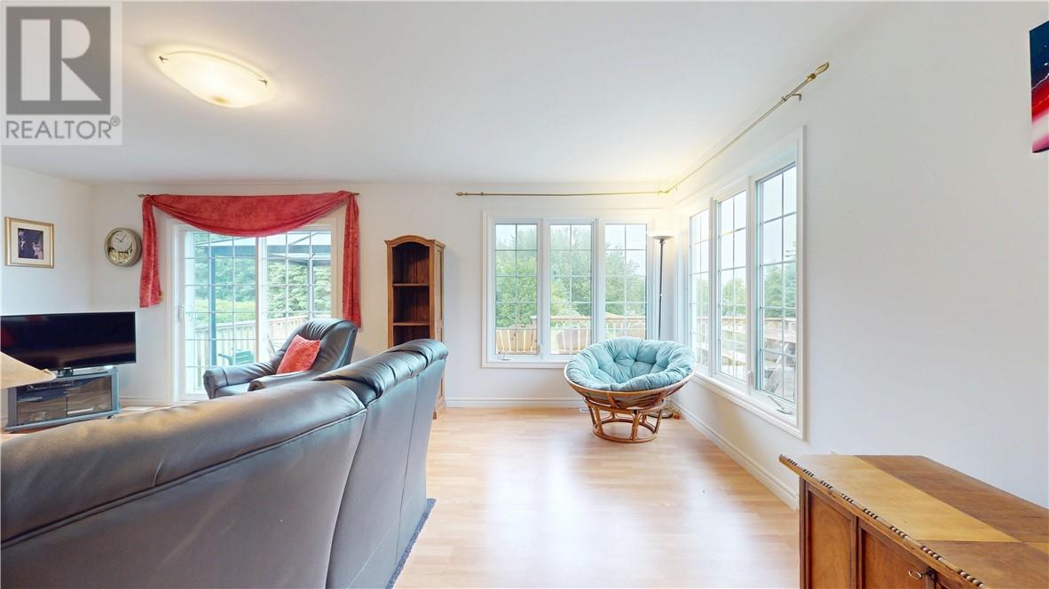 12 Islandview, Mindemoya, Ontario  P0P 1S0 - Photo 26 - 2123121