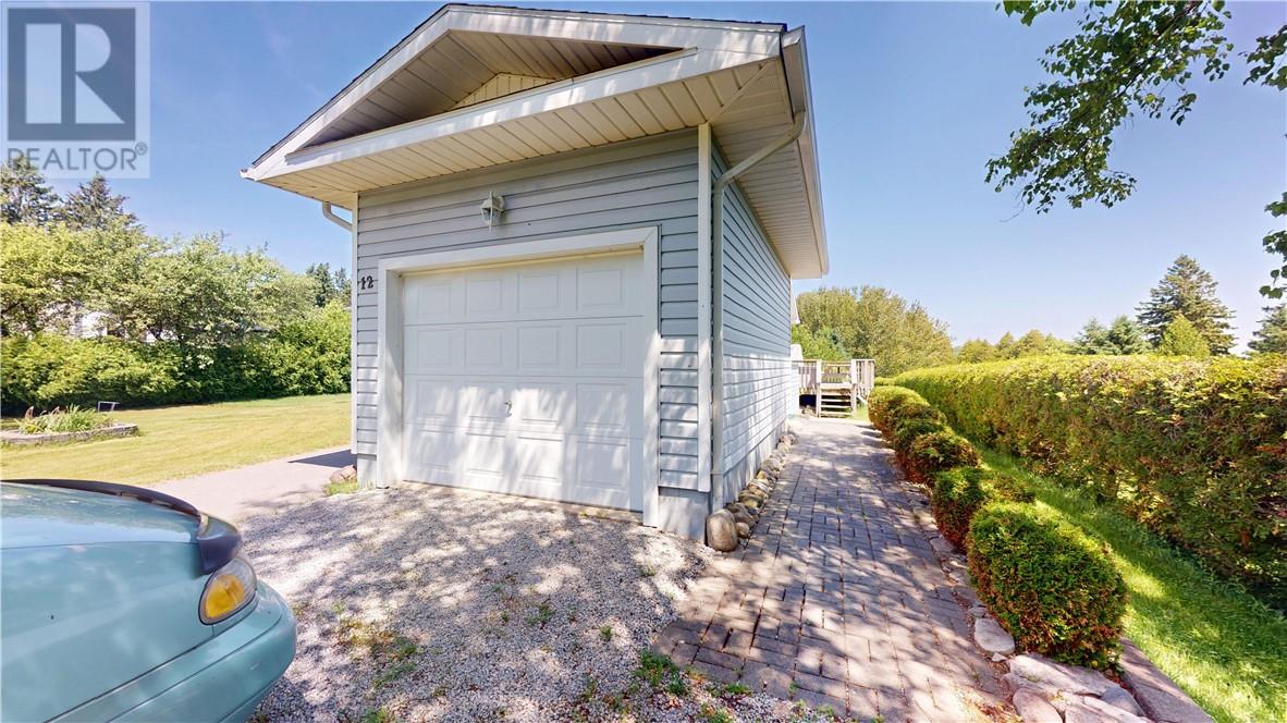 12 Islandview, Mindemoya, Ontario  P0P 1S0 - Photo 7 - 2123121