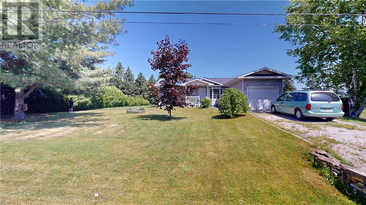 12 Islandview, Mindemoya, Ontario  P0P 1S0 - Photo 8 - 2123121