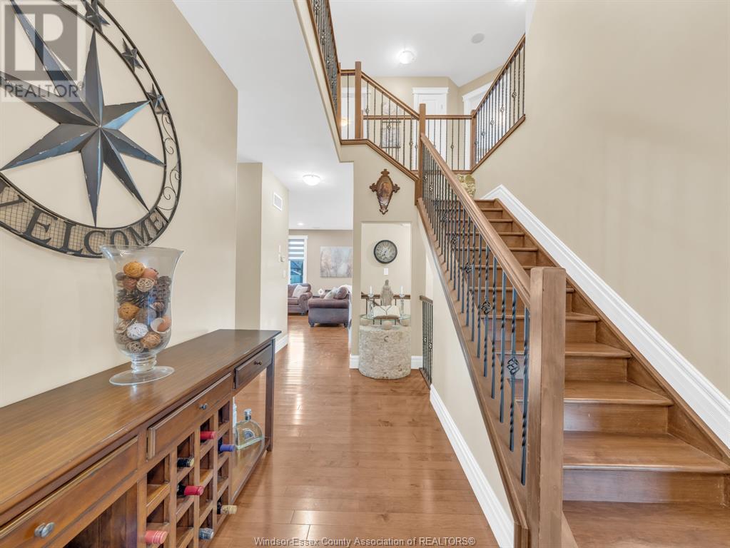 Property at 374 POPLAR DRIVE image 5