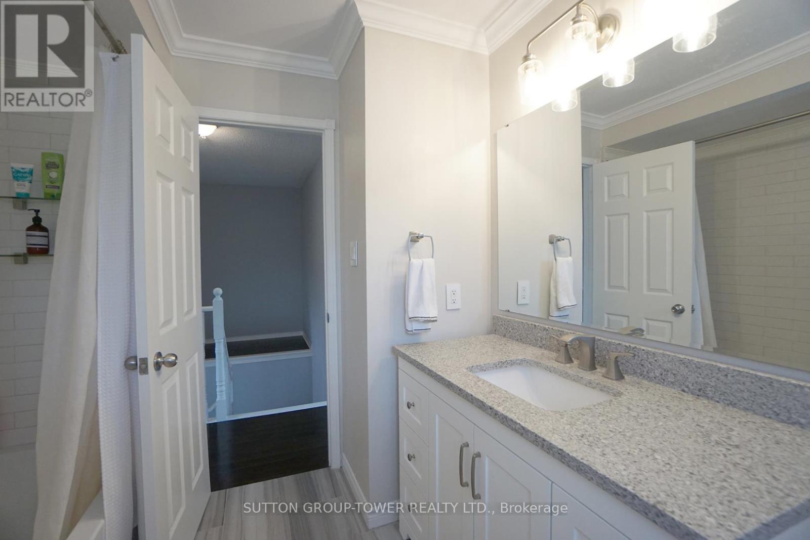 2 Dawson Crescent, Milton, Ontario  L9T 5H8 - Photo 30 - W12243773