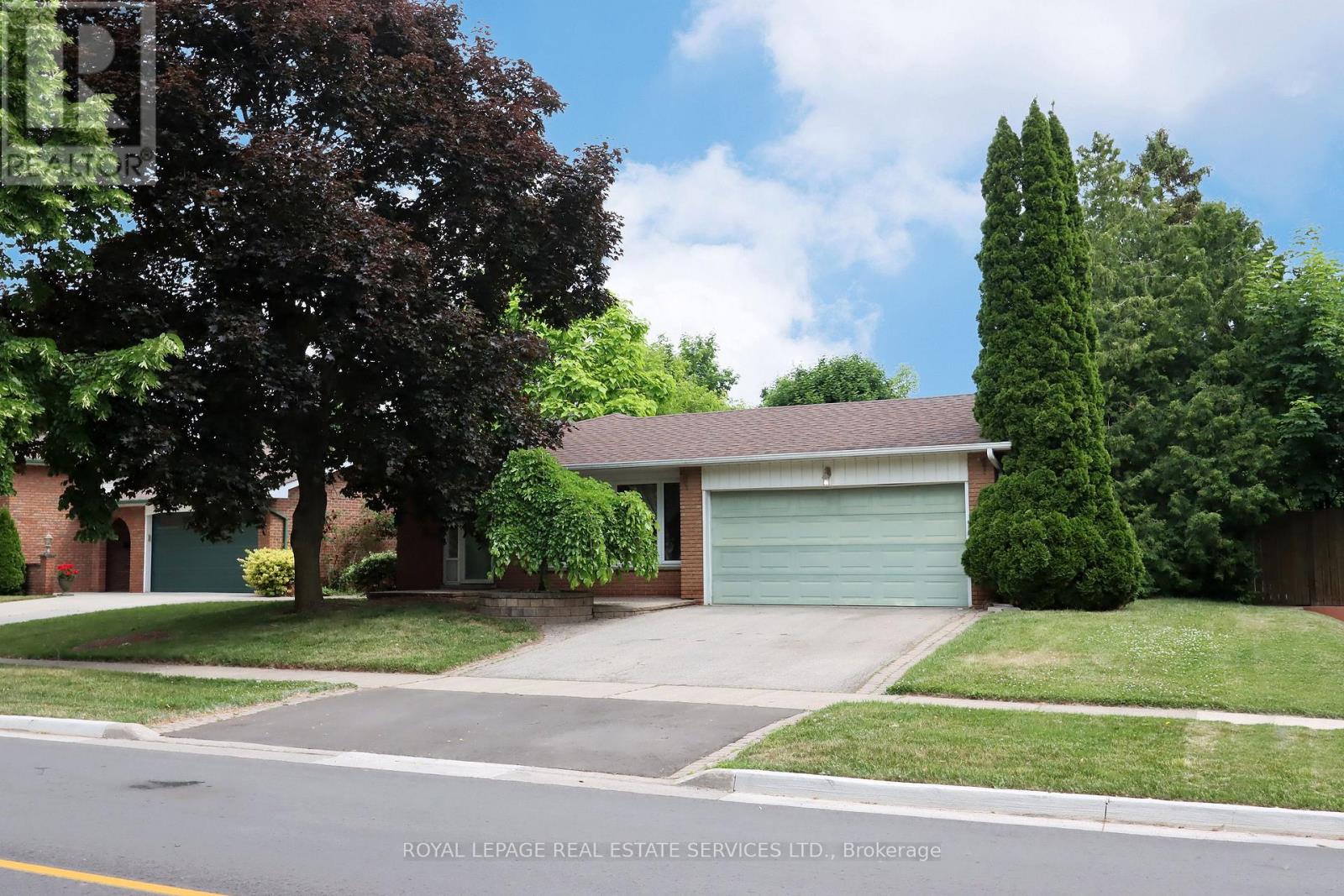 Property at 2482 BRIDGE ROAD image 3