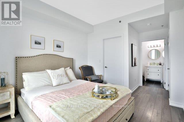 318 - 2490 Old Bronte Road, Oakville, Ontario  L6M 0Y5 - Photo 15 - W12243796