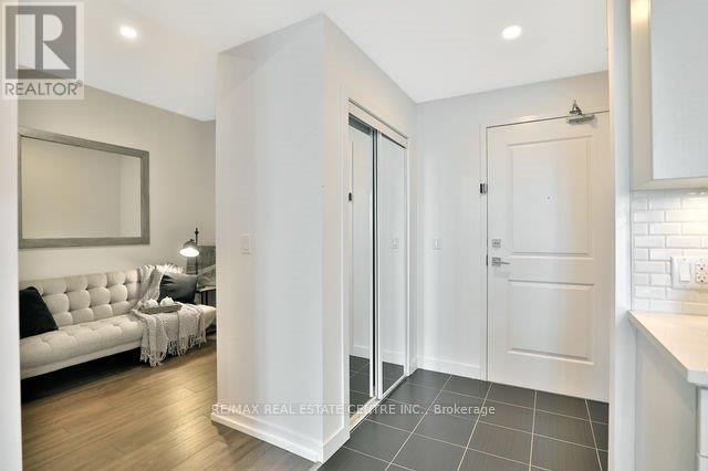 318 - 2490 Old Bronte Road, Oakville, Ontario  L6M 0Y5 - Photo 17 - W12243796