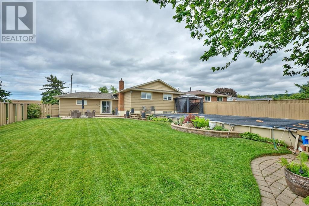 17 Oakes Road N, Grimsby, Ontario  L3M 4A9 - Photo 39 - 40744609