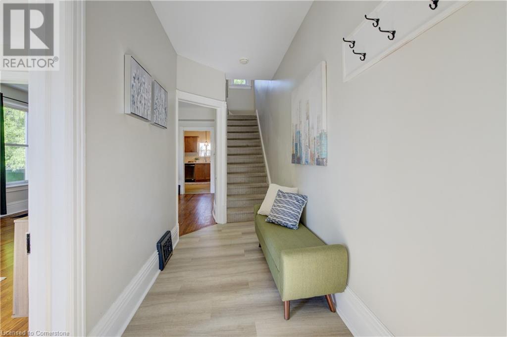 Property at 81 GEORGE Street N image 5
