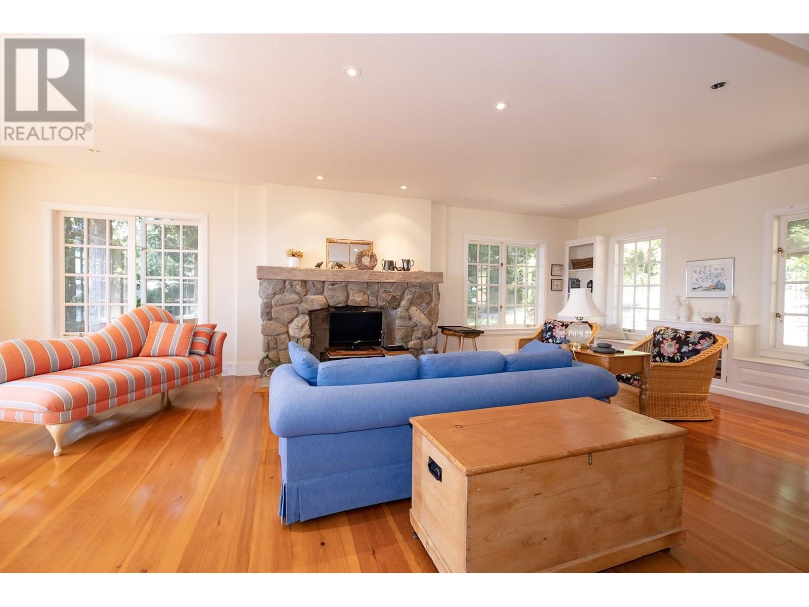 Property at 1289 GOWER POINT ROAD image 3