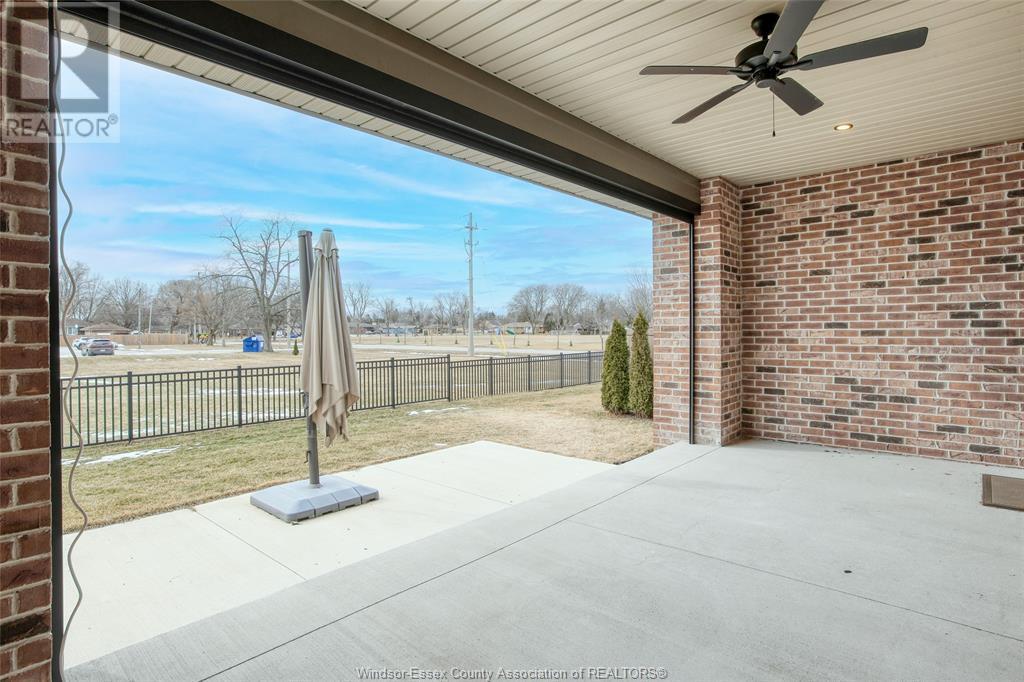 921 St. Jude Court, Windsor, Ontario  N9G 0B7 - Photo 39 - 25015928