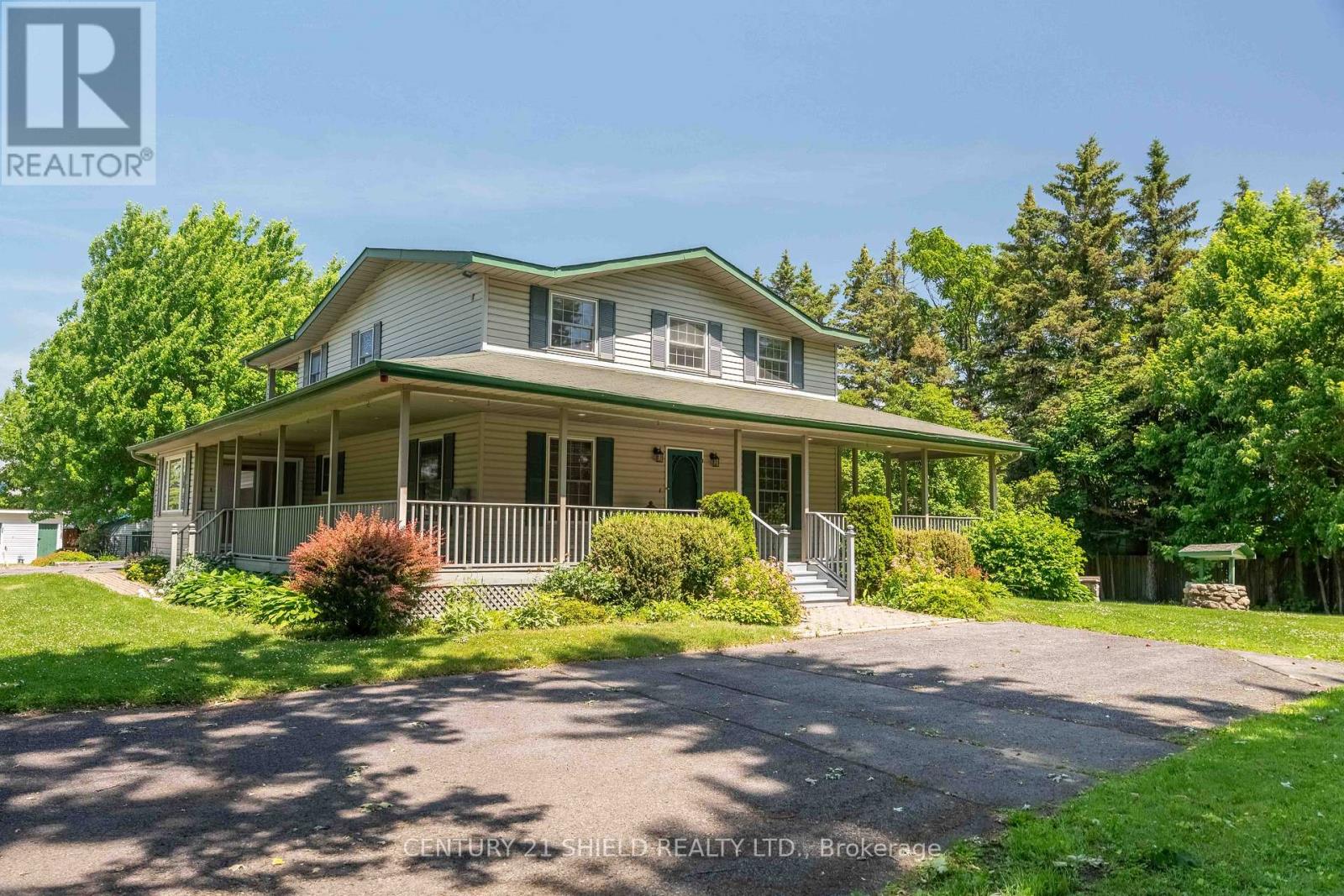 Property at 315 ELEVENTH STREET E image 1