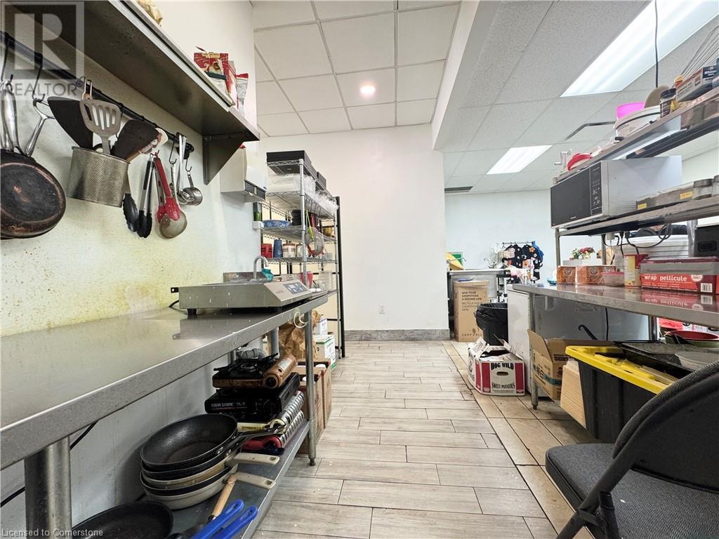 1050  Drive Unit# Unit 13, Stoney Creek, Ontario  L8J 1P8 - Photo 21 - 40744352