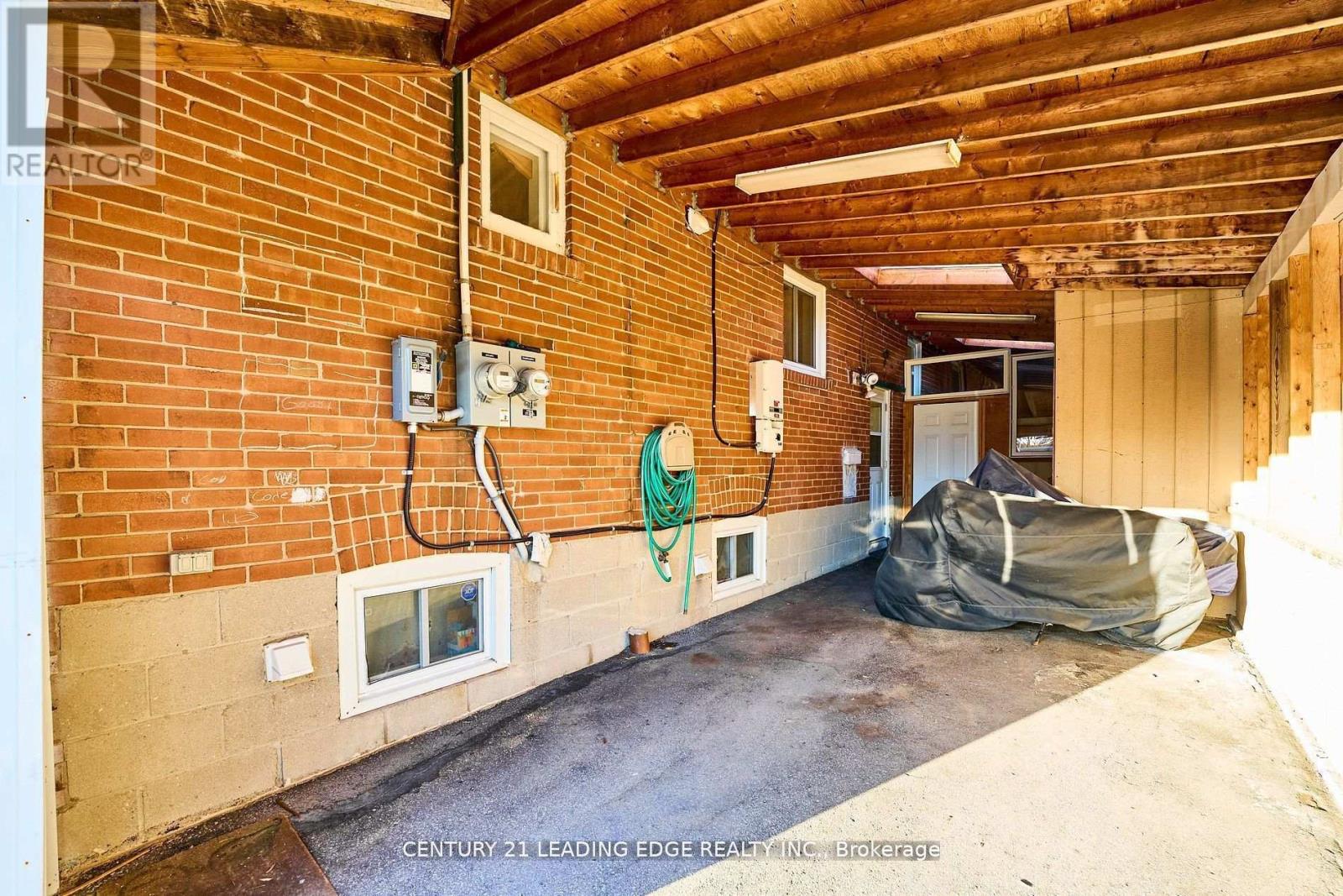 Property at 14 FLORA DRIVE image 3