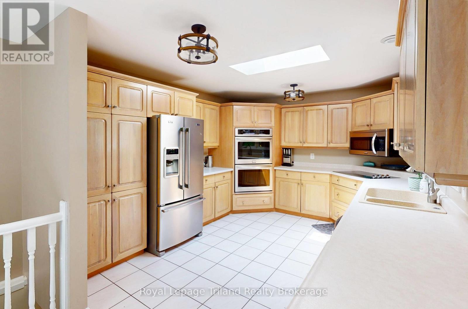 444 Lee Avenue, Woodstock, Ontario  N4S 6Y3 - Photo 17 - X12224632