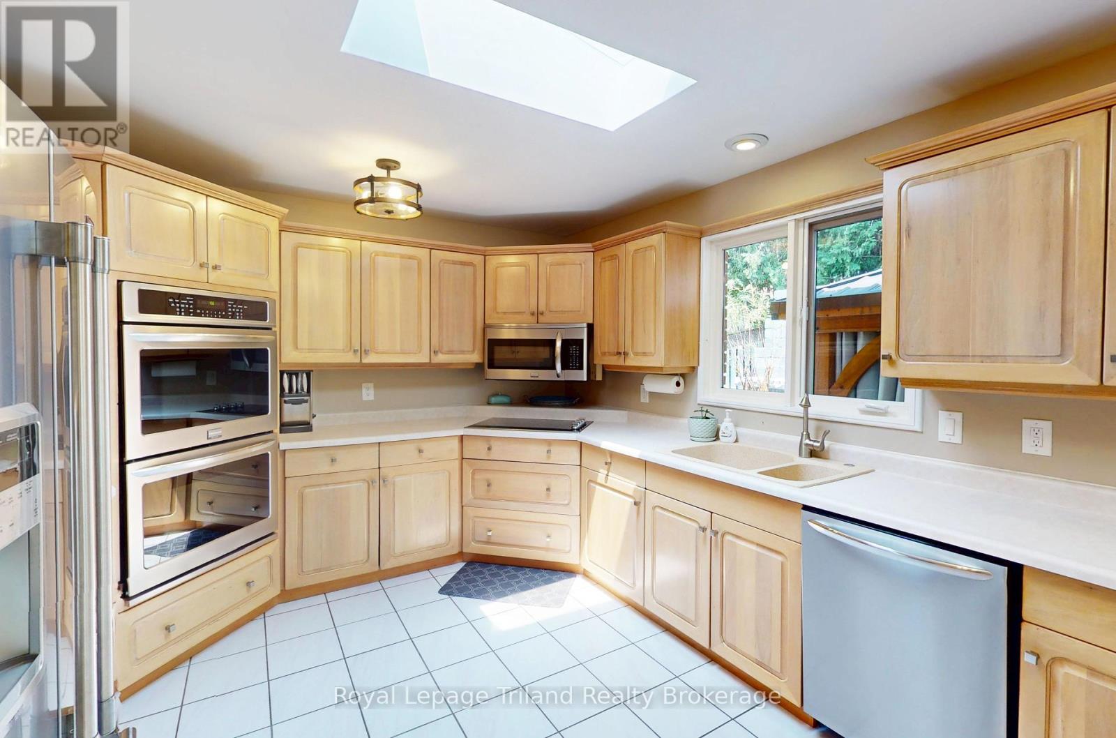 444 Lee Avenue, Woodstock, Ontario  N4S 6Y3 - Photo 18 - X12224632