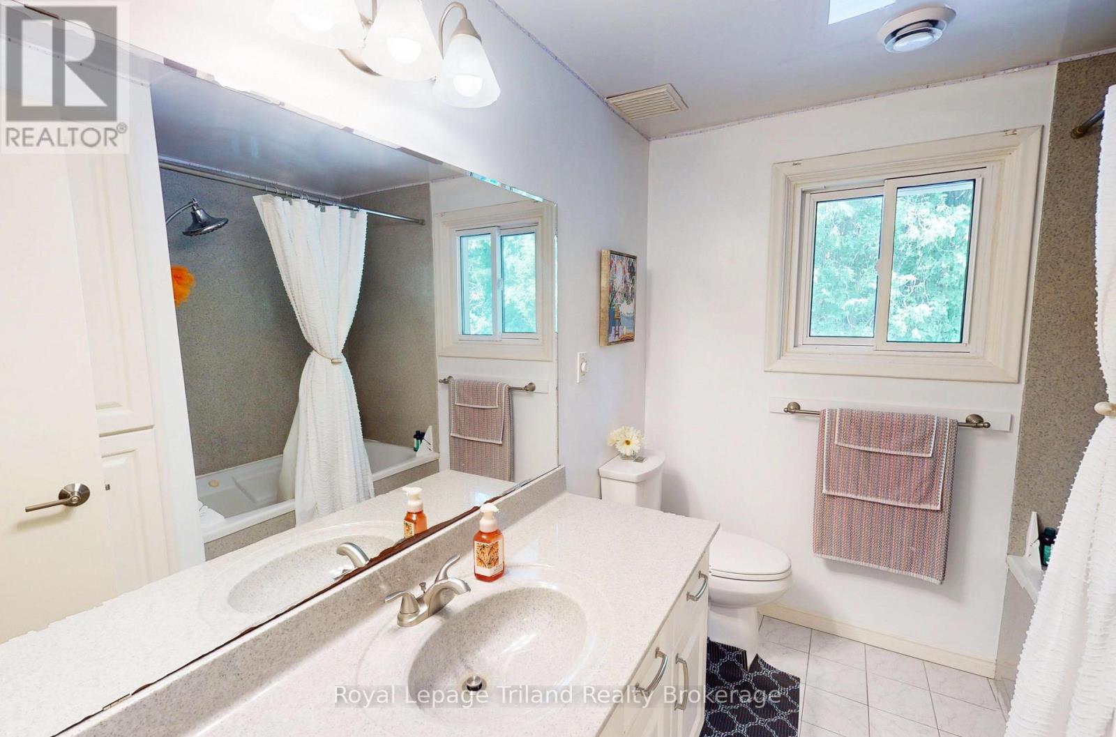 444 Lee Avenue, Woodstock, Ontario  N4S 6Y3 - Photo 27 - X12224632