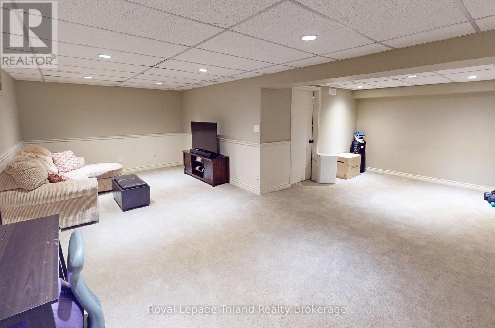 444 Lee Avenue, Woodstock, Ontario  N4S 6Y3 - Photo 34 - X12224632