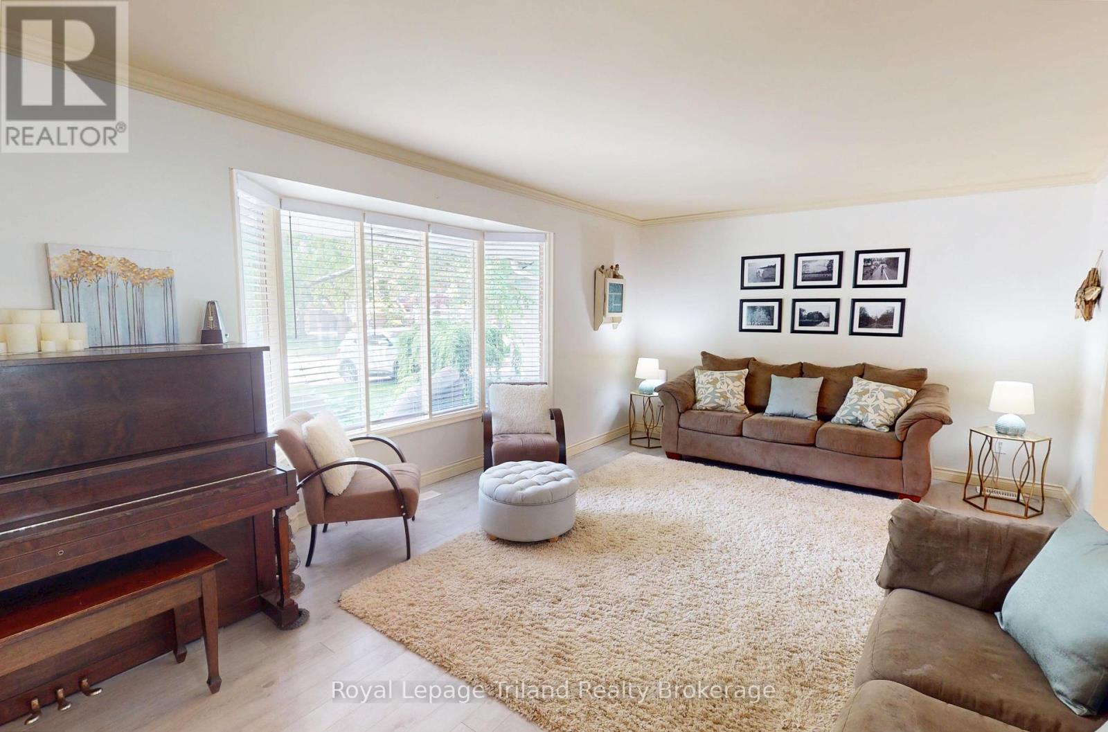 444 Lee Avenue, Woodstock, Ontario  N4S 6Y3 - Photo 8 - X12224632