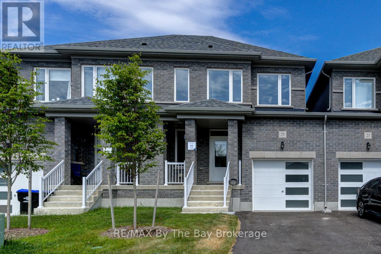 Property at 25 LISA STREET image 1