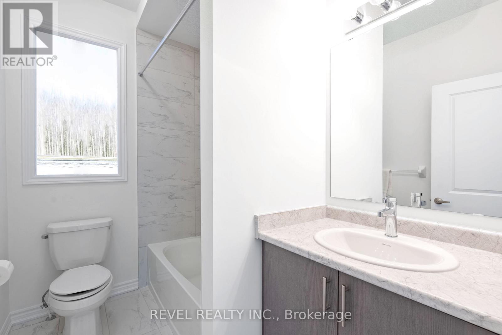 220 Ramblewood Drive, Wasaga Beach, Ontario  L9Z 2B2 - Photo 27 - S12244023