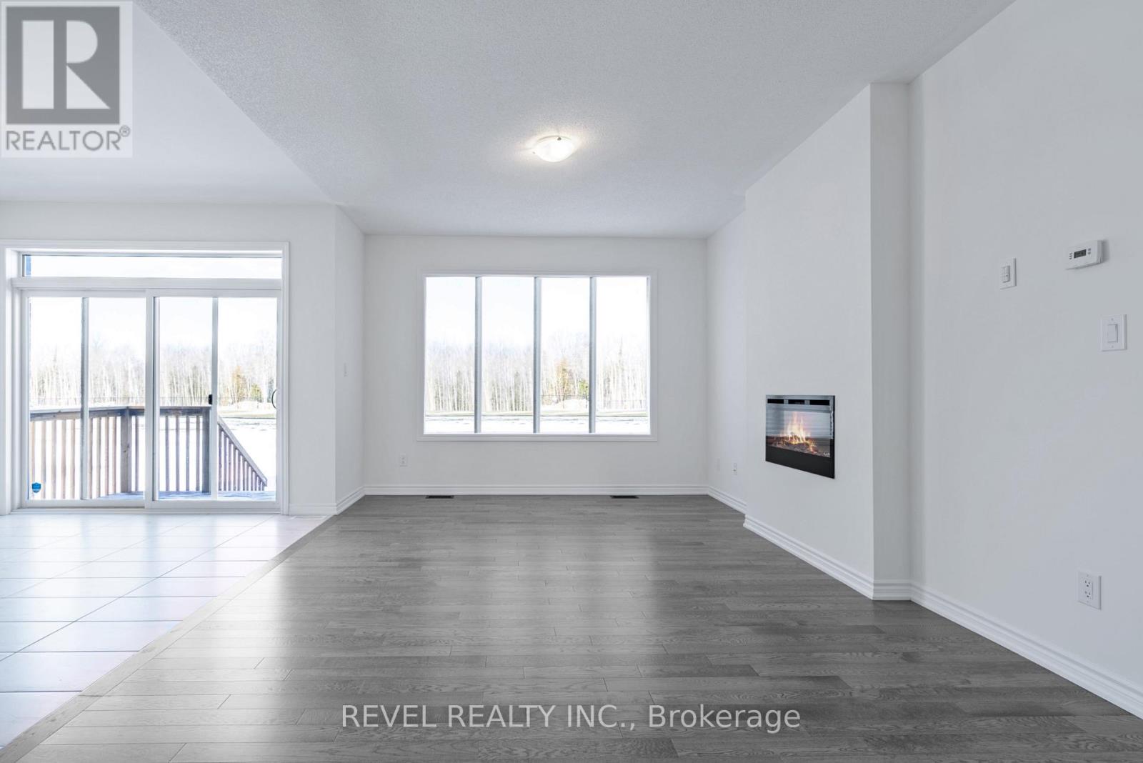 Property at 220 RAMBLEWOOD DRIVE image 4