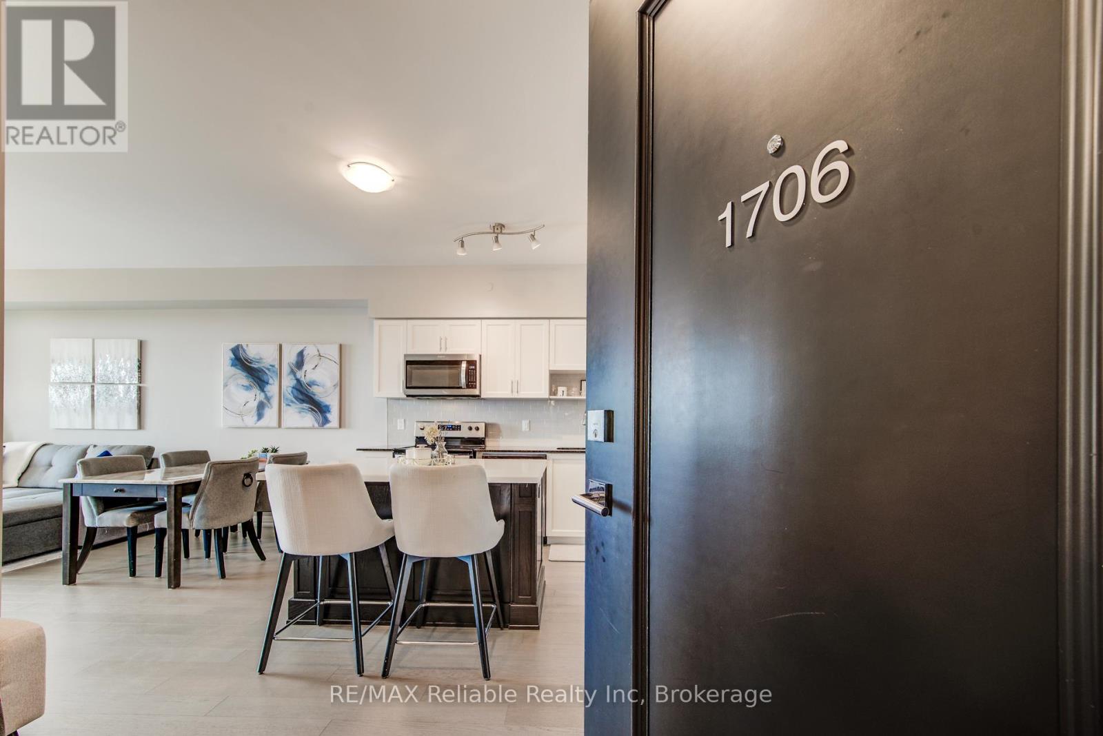 Property at 1706 - 155 CAROLINE STREET S image 4