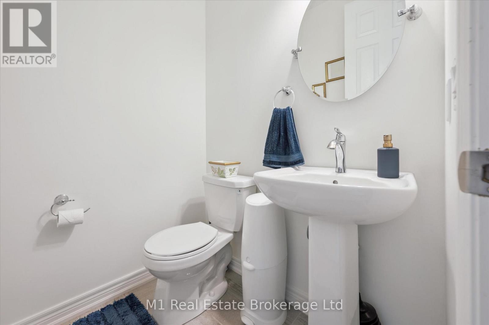 19 Findlay Way, Centre Wellington (Fergus), Ontario  N1M 0A4 - Photo 19 - X12244102