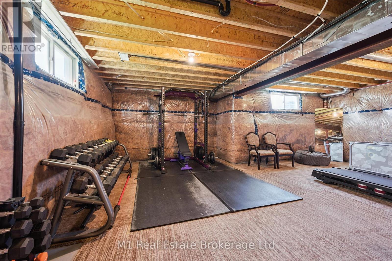 19 Findlay Way, Centre Wellington (Fergus), Ontario  N1M 0A4 - Photo 36 - X12244102