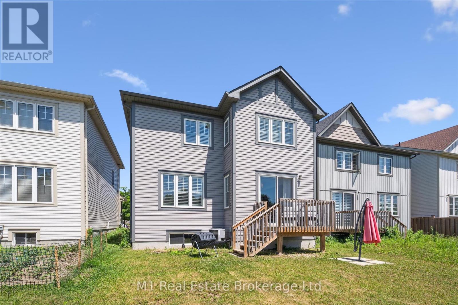19 Findlay Way, Centre Wellington (Fergus), Ontario  N1M 0A4 - Photo 39 - X12244102