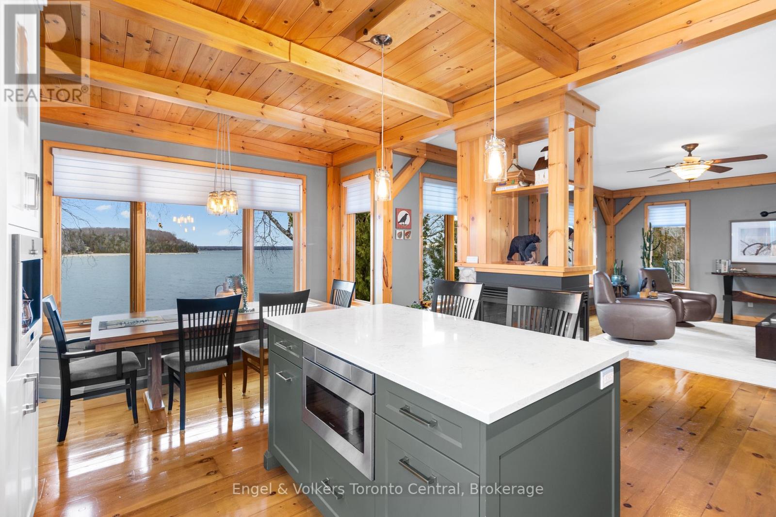 54 William Street, Northern Bruce Peninsula, Ontario  N0H 1W0 - Photo 13 - X12244115